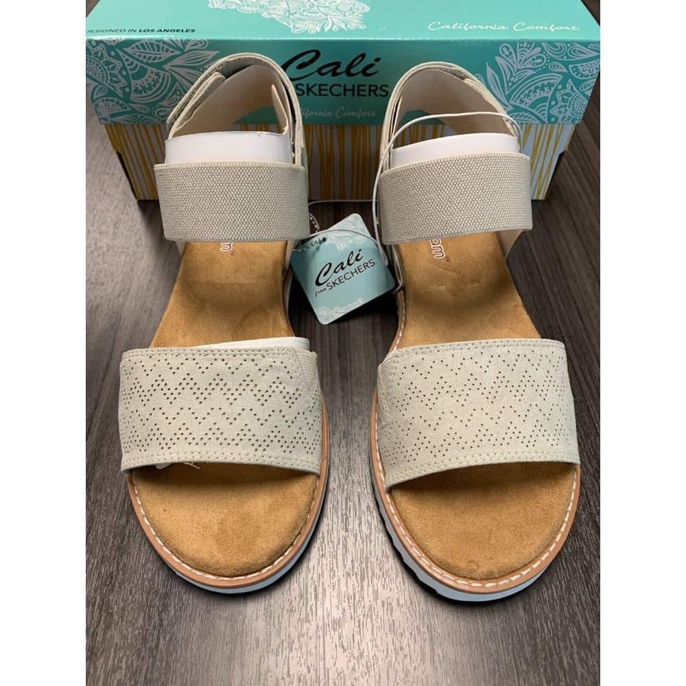 Skechers Women's Cali Desert Kiss Quarter Strap Sandal.